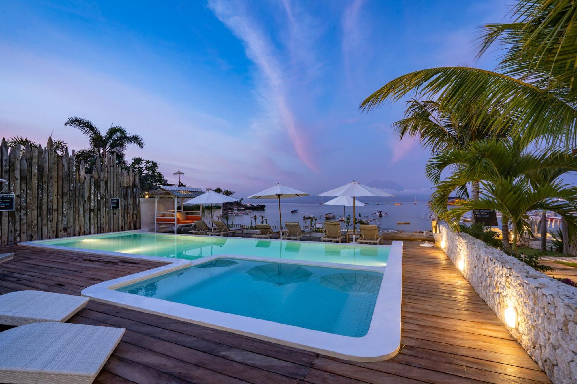 Paus Putih Hotel Нуса-Лембонган Экстерьер фото