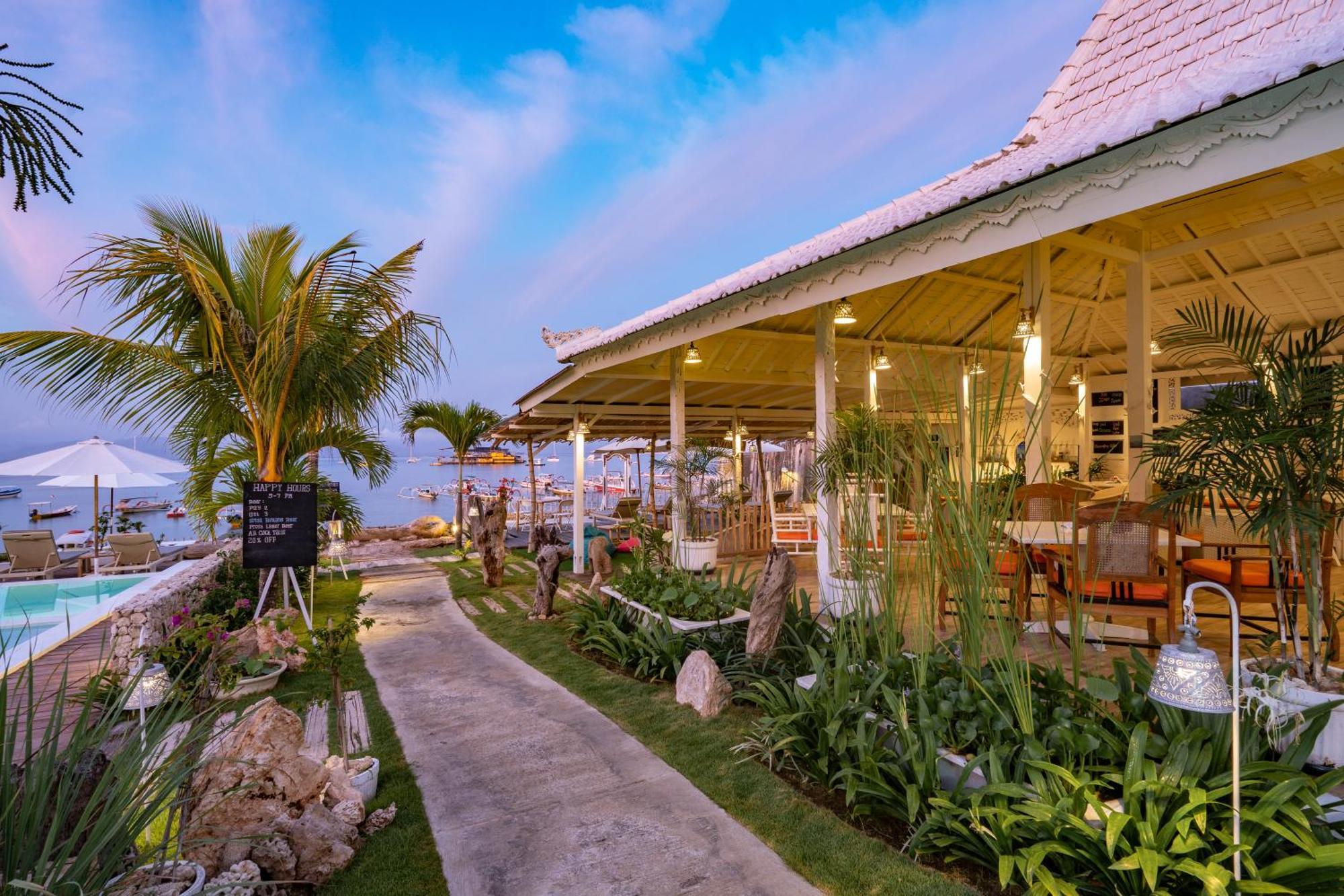 Paus Putih Hotel Нуса-Лембонган Экстерьер фото