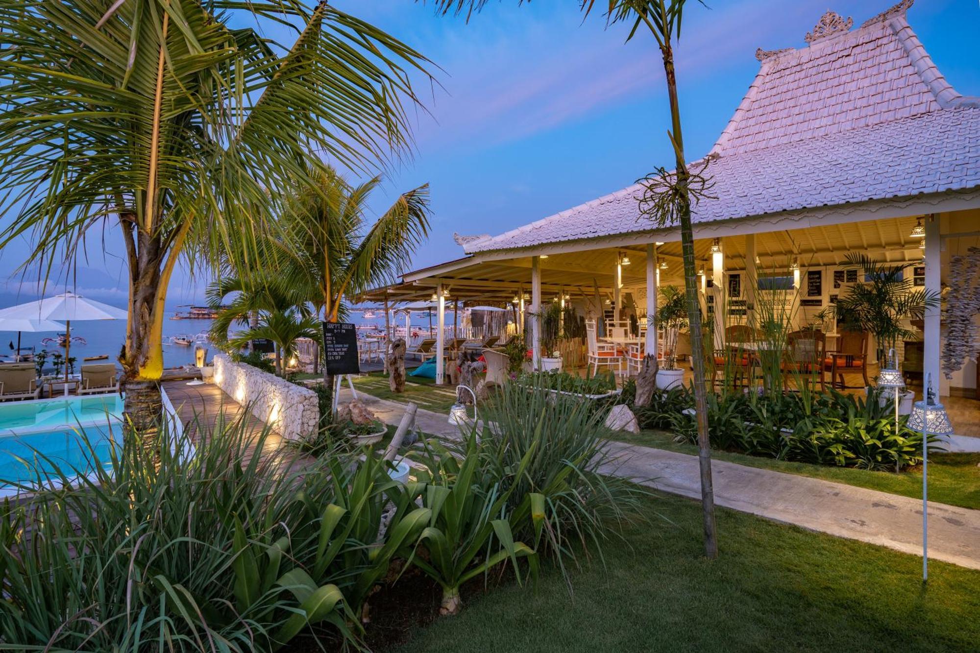 Paus Putih Hotel Нуса-Лембонган Экстерьер фото